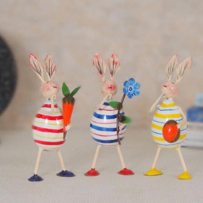 OPPERSTE MULTICOLOR IRON STRIPPED DESIGN RABBIT SET OF 3