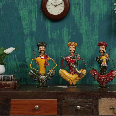 OPPERSTE WEST INDIAN MUSICIAN RAJASTHANI ART FIGURINES SET OF 3