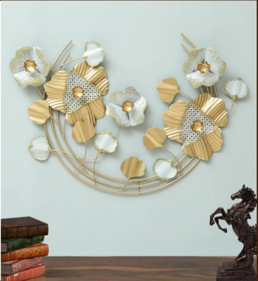 OPPERSTE IRON DECORATIVE FLOWER WALL ART IN GOLD