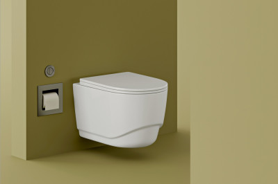 POWER PLUS Tornado Wall Hung Toilet