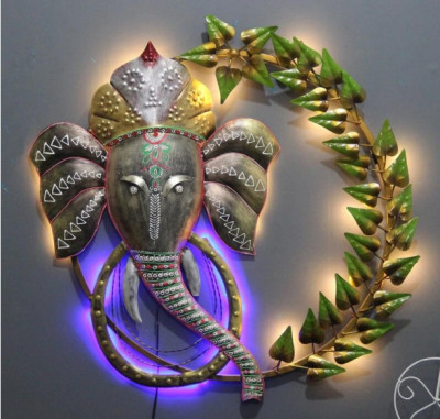 OPPERSTE MULTICOLORED SPIRITUAL GANESHA WALL HANGING WITH LEAVES DESIGN FOR DECORATIVE PURPOSE